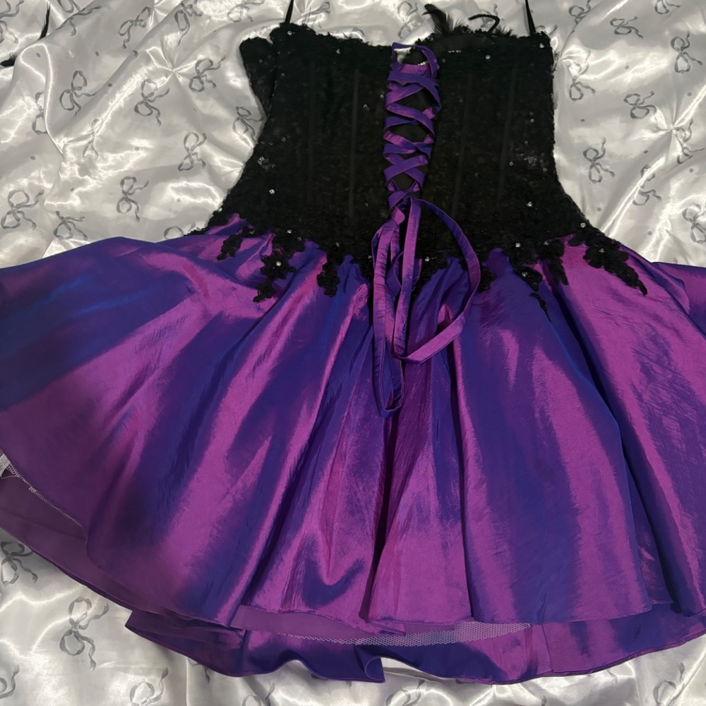 Vintage Prom Dress with Corset - Picture 4 of 4